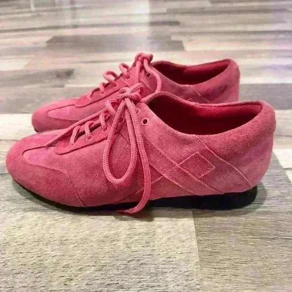 Sz. 7 Ultimate Dance Shoe PRE-OWNED - Picture 1 of 6